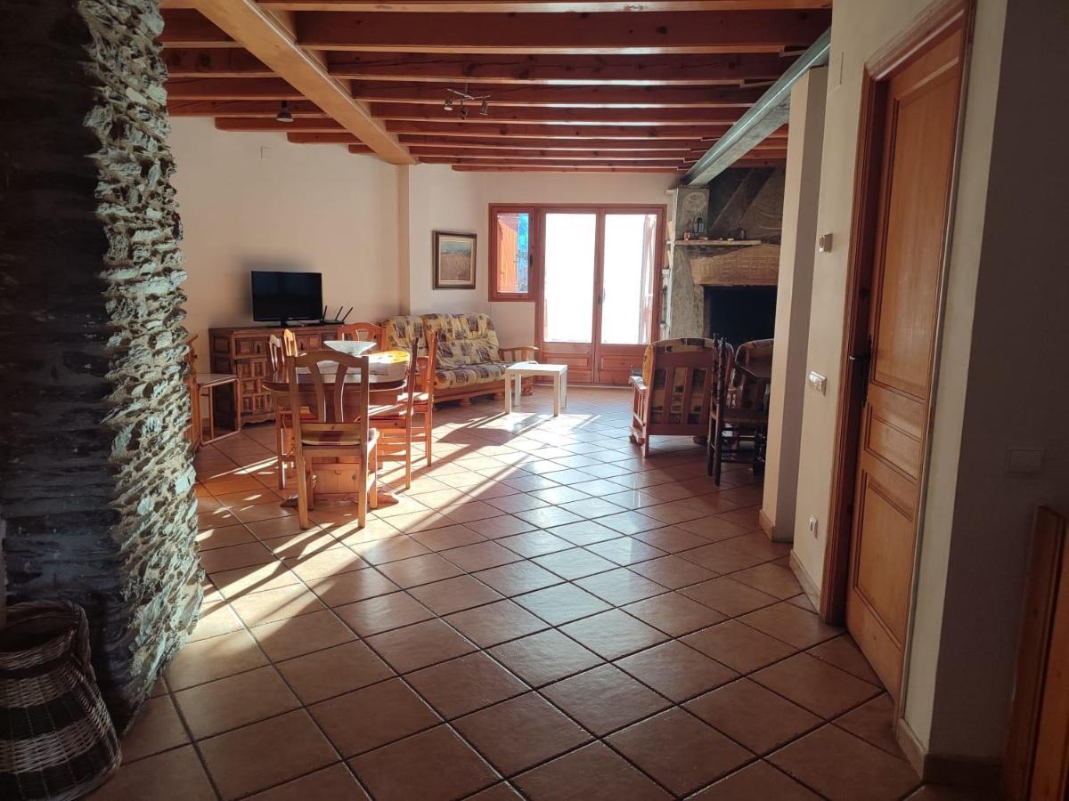 Casa Pirineu Villa Esterri de Cardos Exterior photo