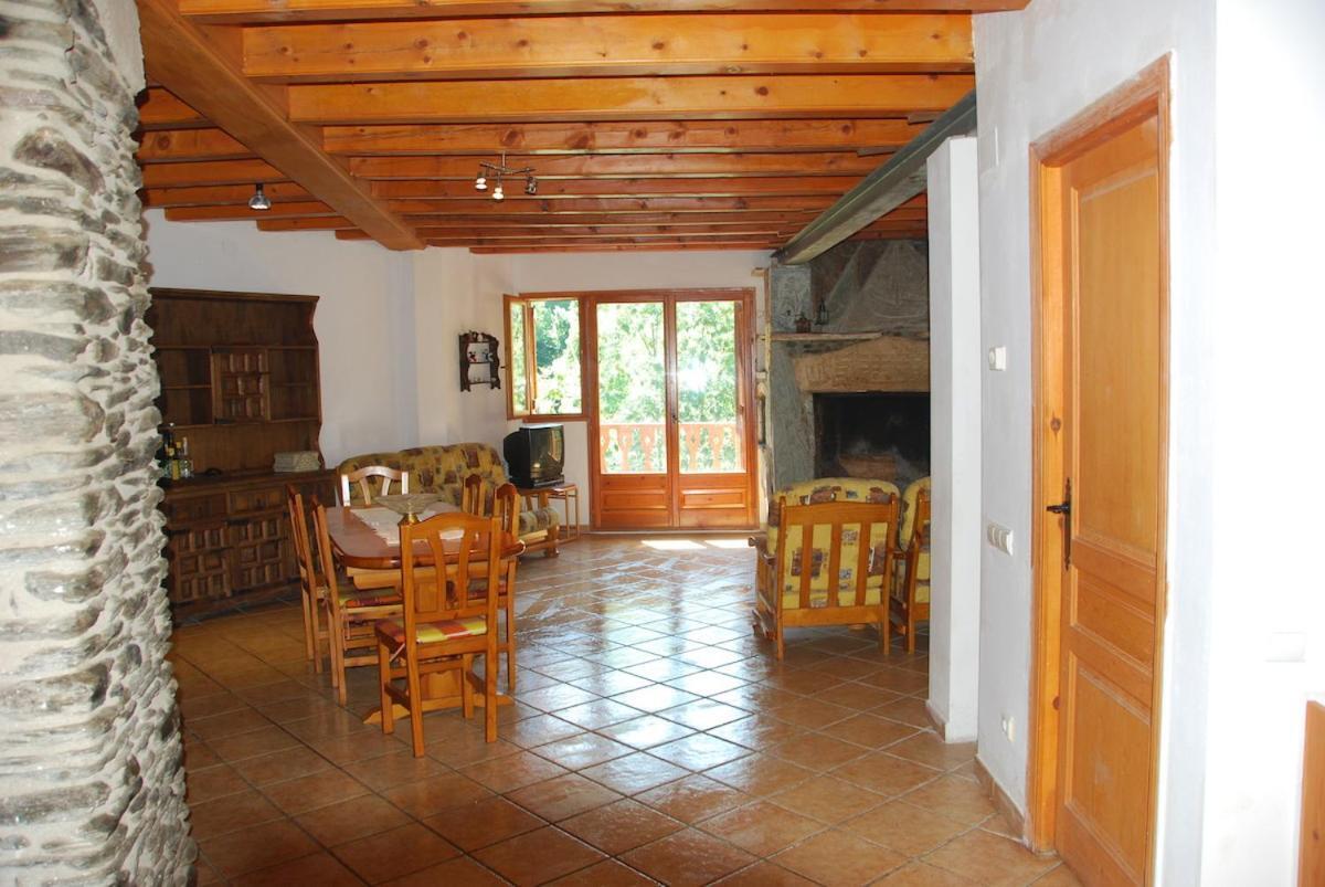 Casa Pirineu Villa Esterri de Cardos Exterior photo